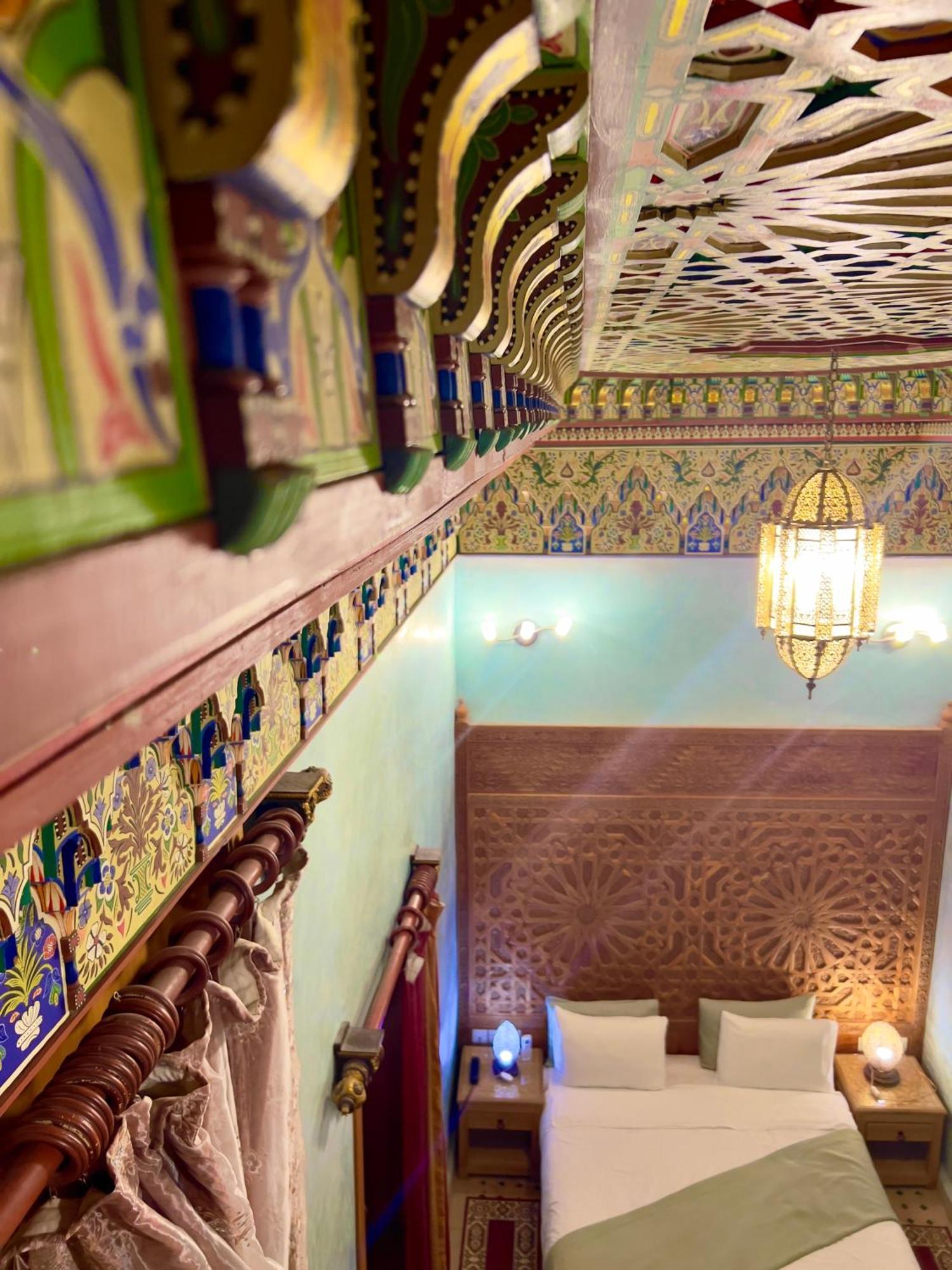 Отель Riad Al Fassia Palace Фес Экстерьер фото